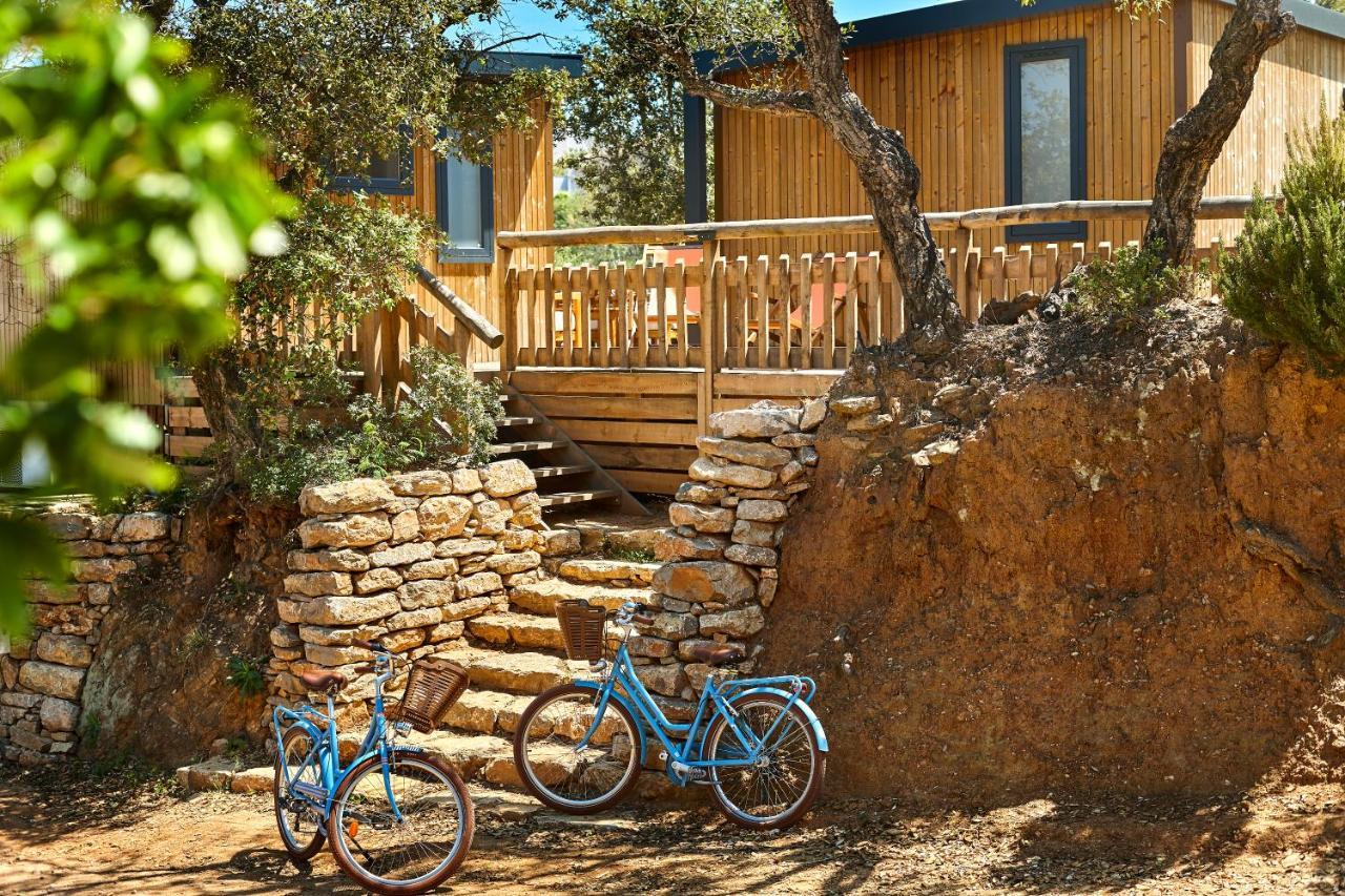 Au Paradis Des Campeurs เลอิสซ็องเบรอ ภายนอก รูปภาพ