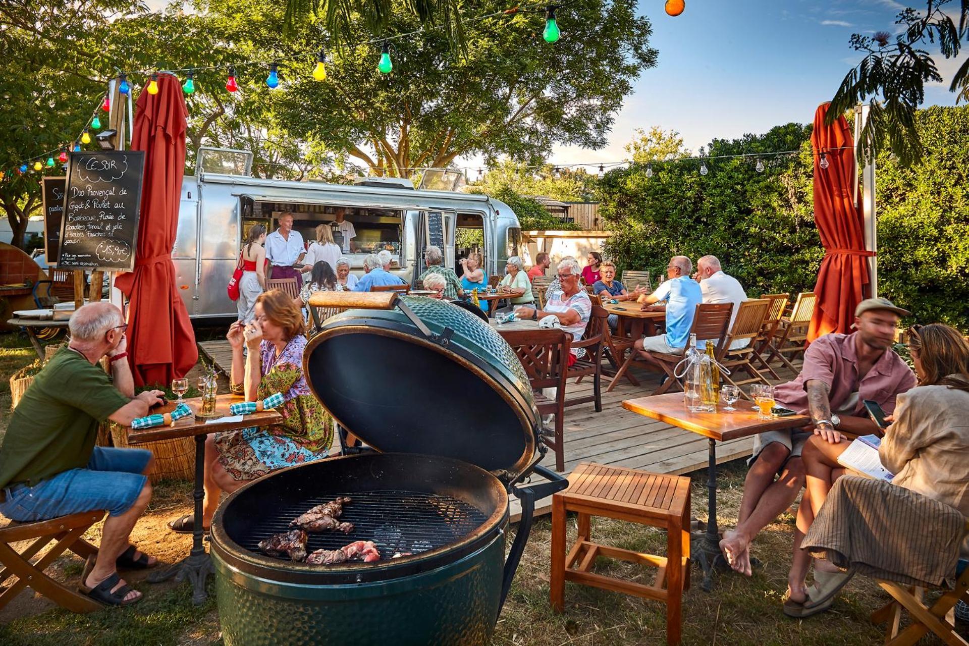 Au Paradis Des Campeurs เลอิสซ็องเบรอ ภายนอก รูปภาพ